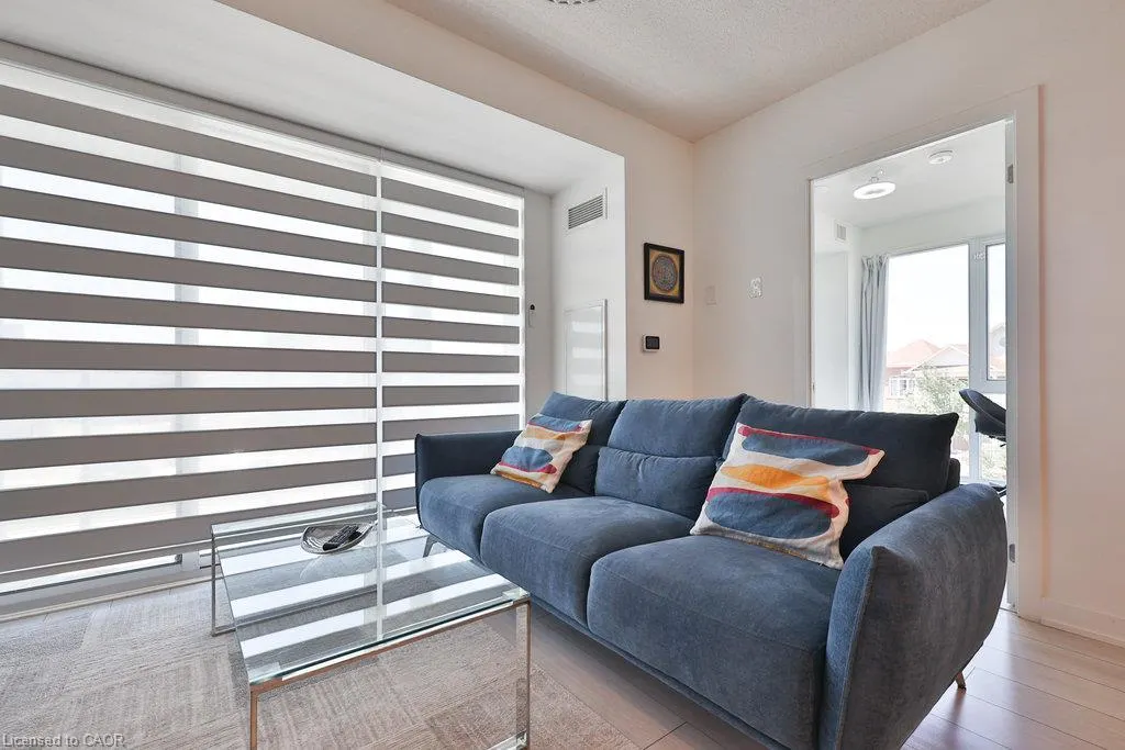 3210 Dakota Common #A208