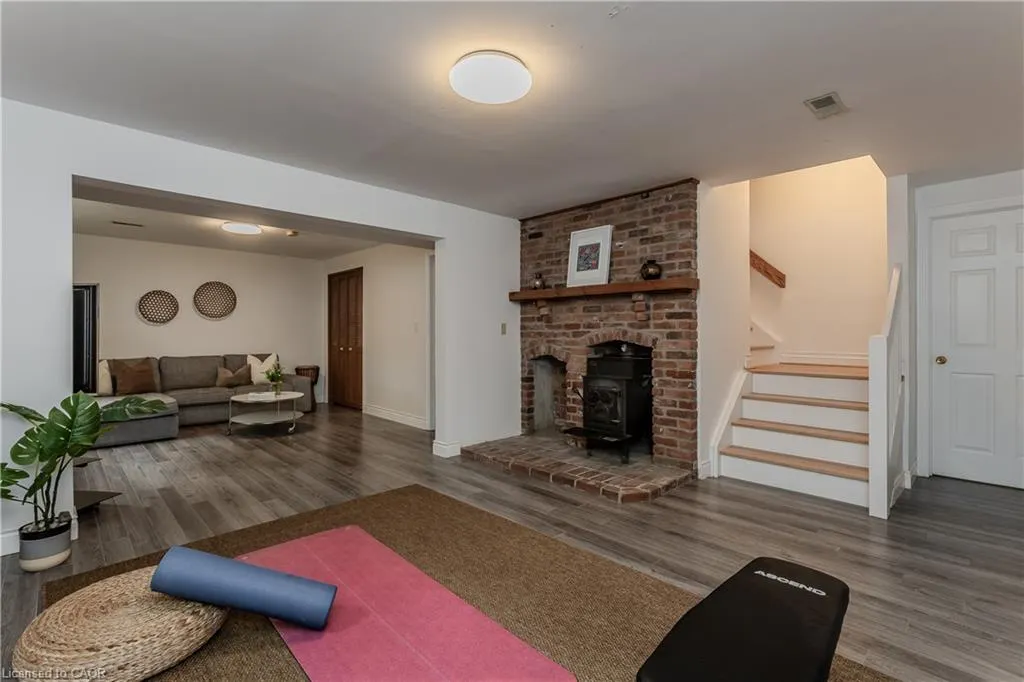 1944 4th Conc Road W