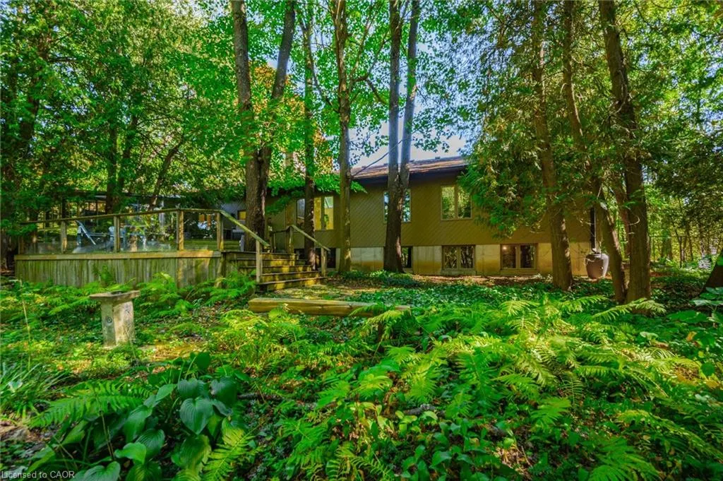 168 South River Road