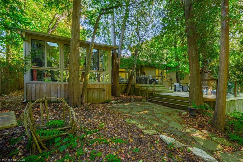 168 South River Road