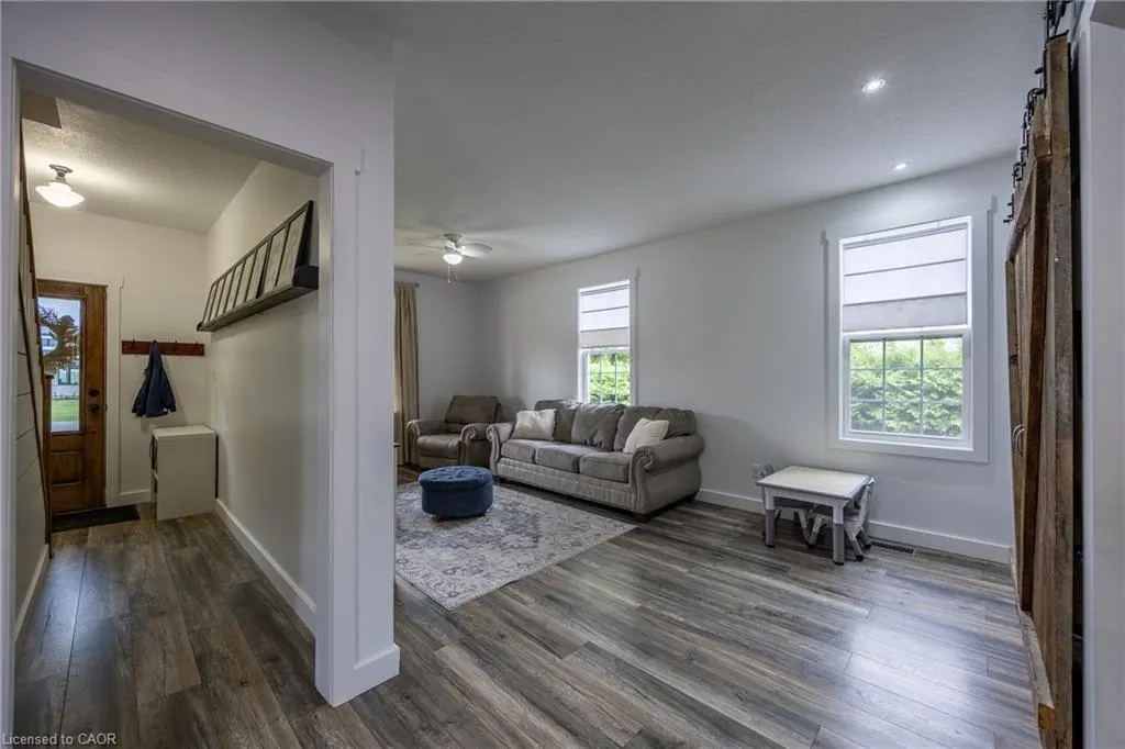 139 La Salette Road