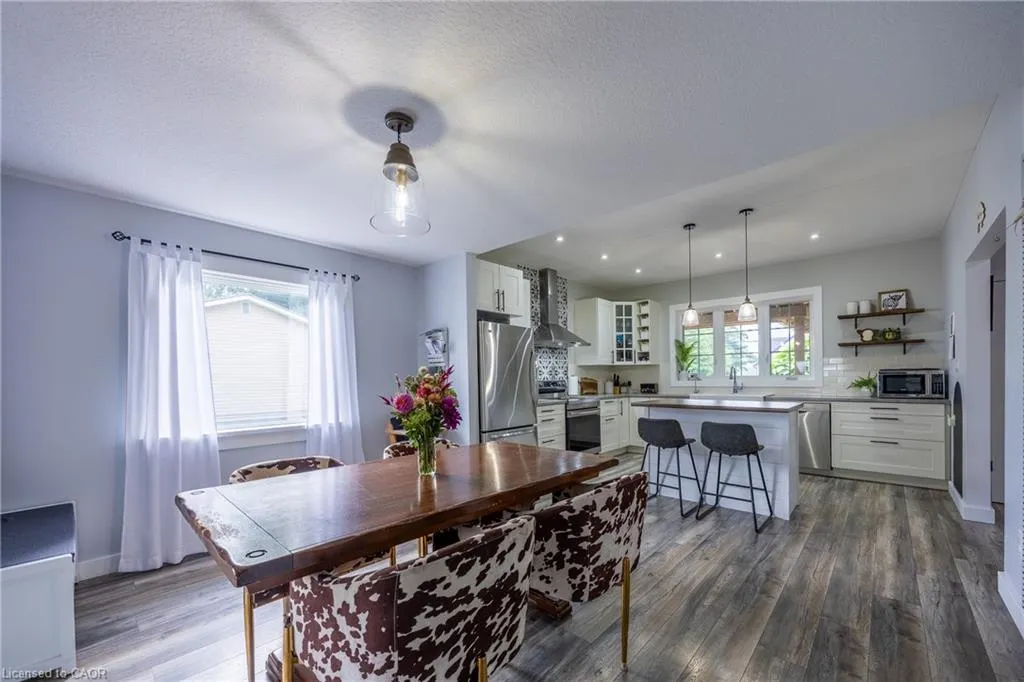 139 La Salette Road