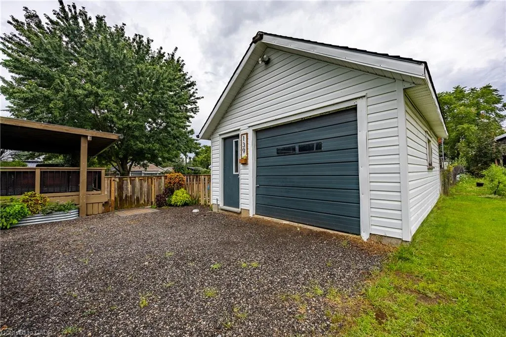139 La Salette Road
