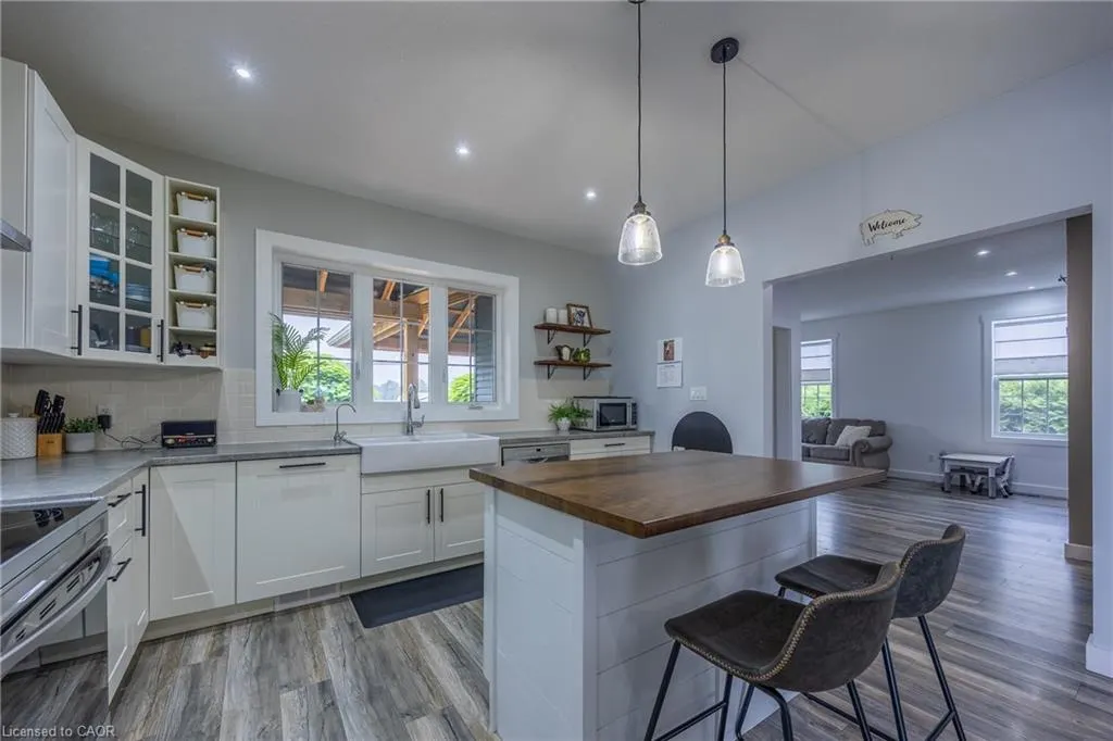139 La Salette Road