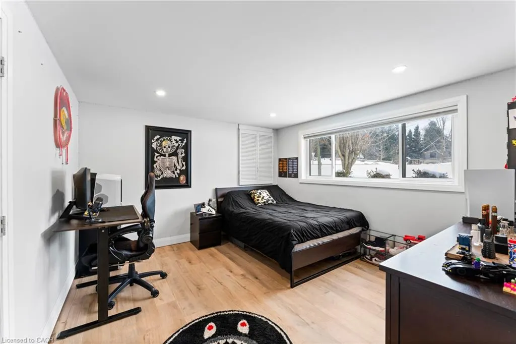 503 Wellington Road 7