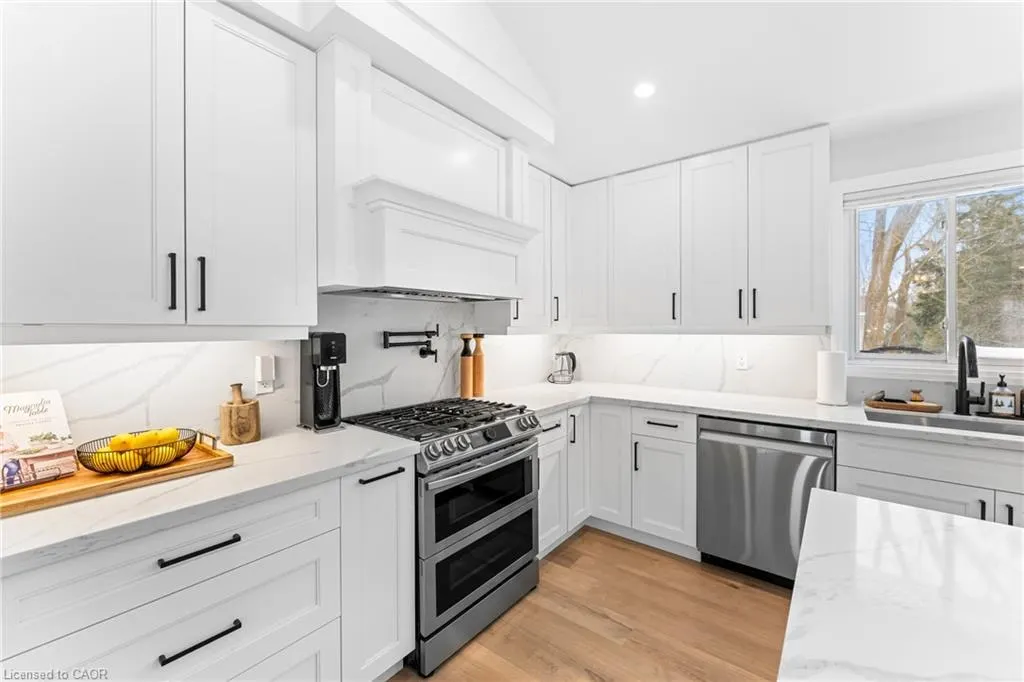 503 Wellington Road 7