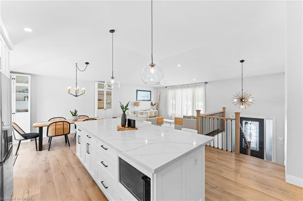 503 Wellington Road 7