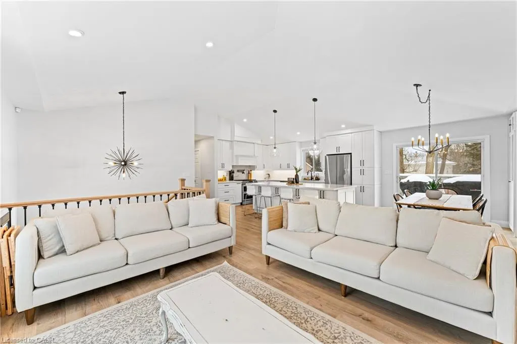 503 Wellington Road 7