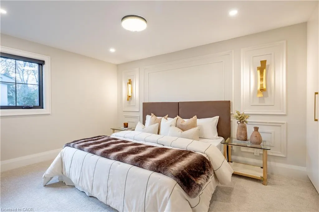 841 Danforth Place