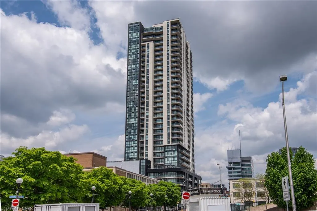60 Charles Street W #307
