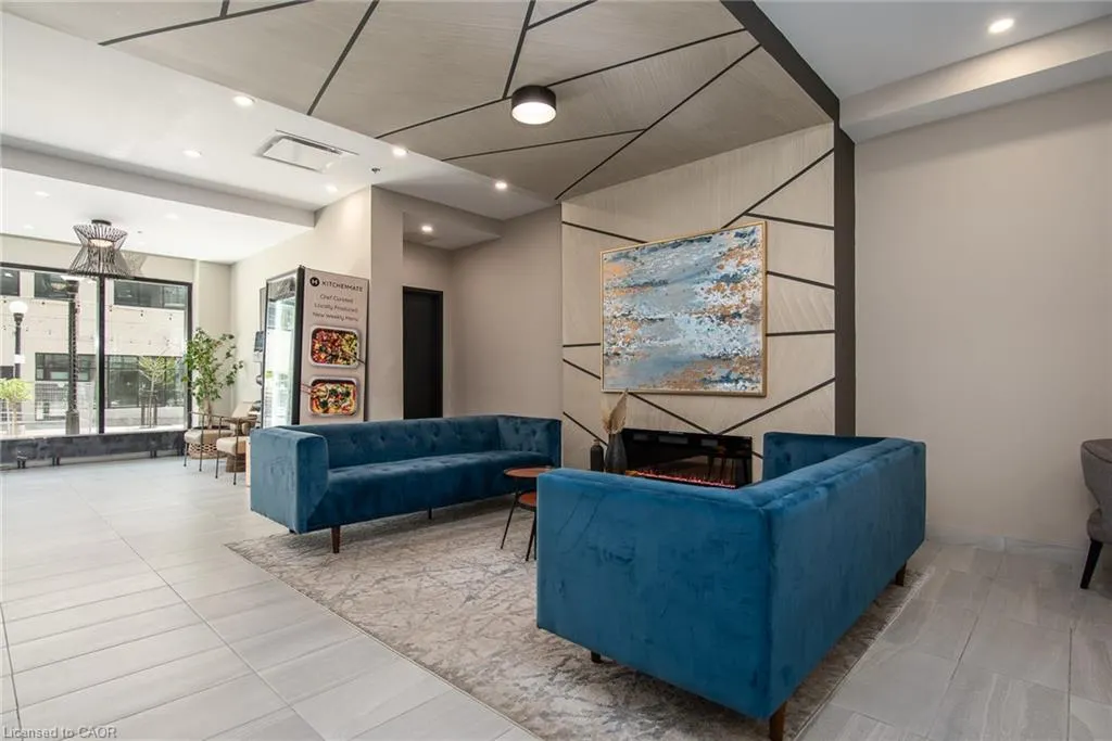 60 Charles Street W #307