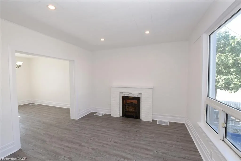 26 Fairview Avenue