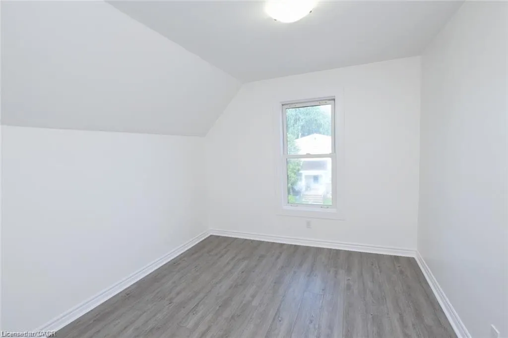26 Fairview Avenue
