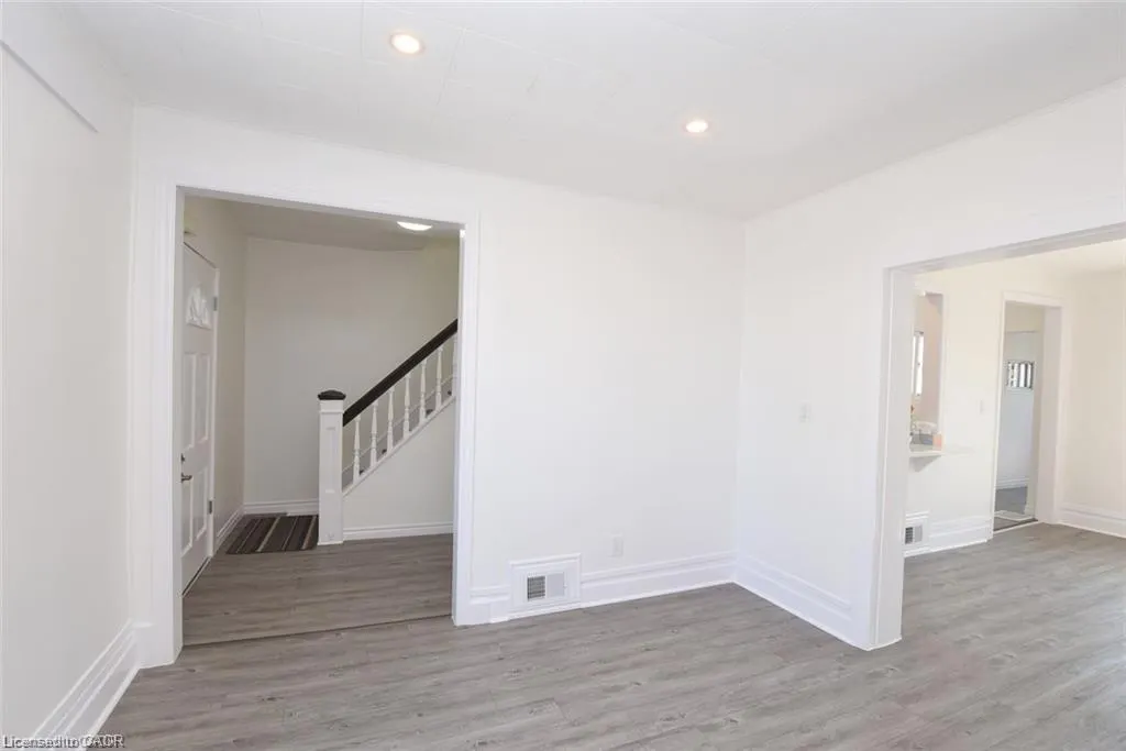 26 Fairview Avenue