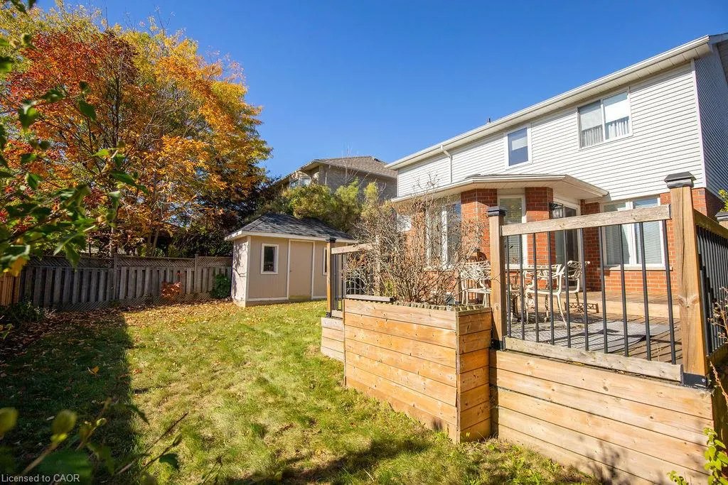 7 Falconridge Drive