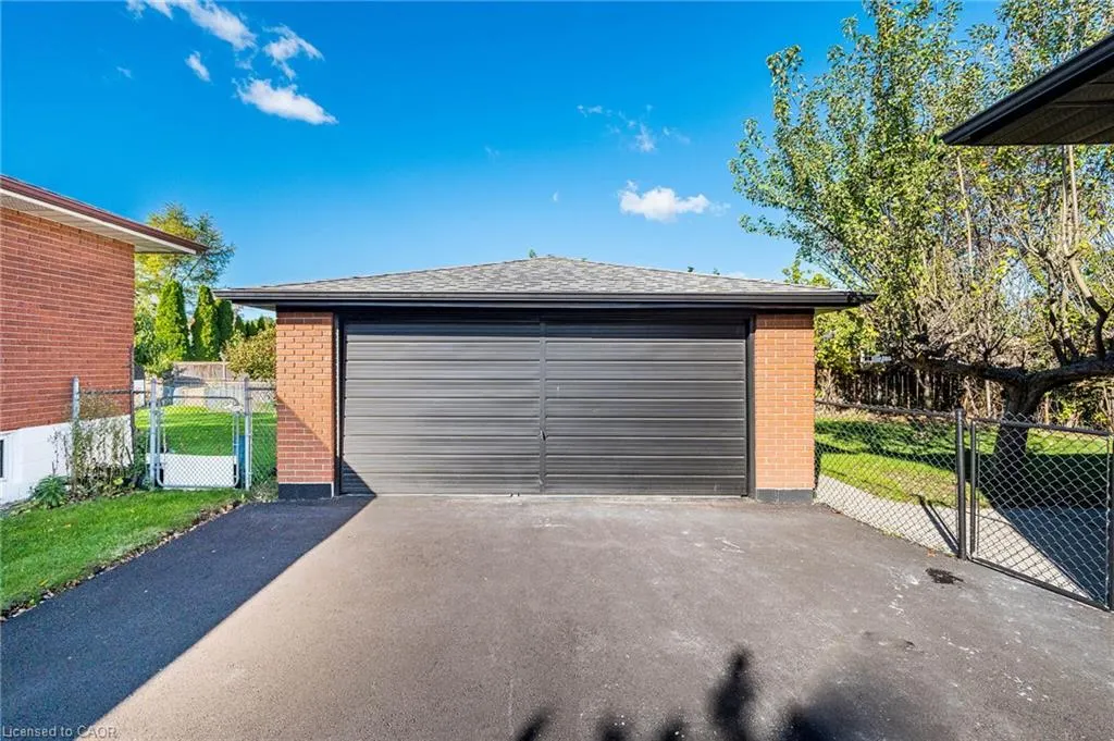 135 Nugent Drive