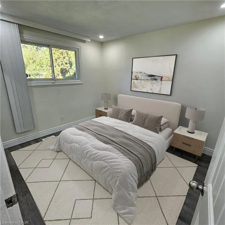 6 Patience Crescent #UPPER