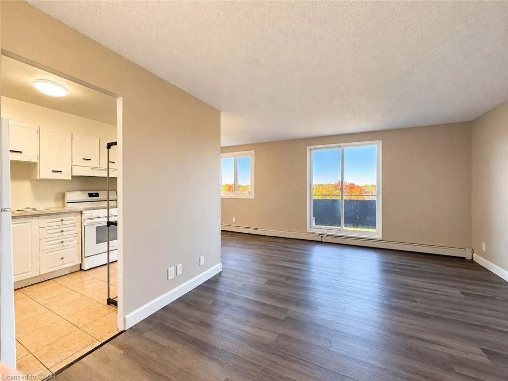 183 Lisgar Avenue #507