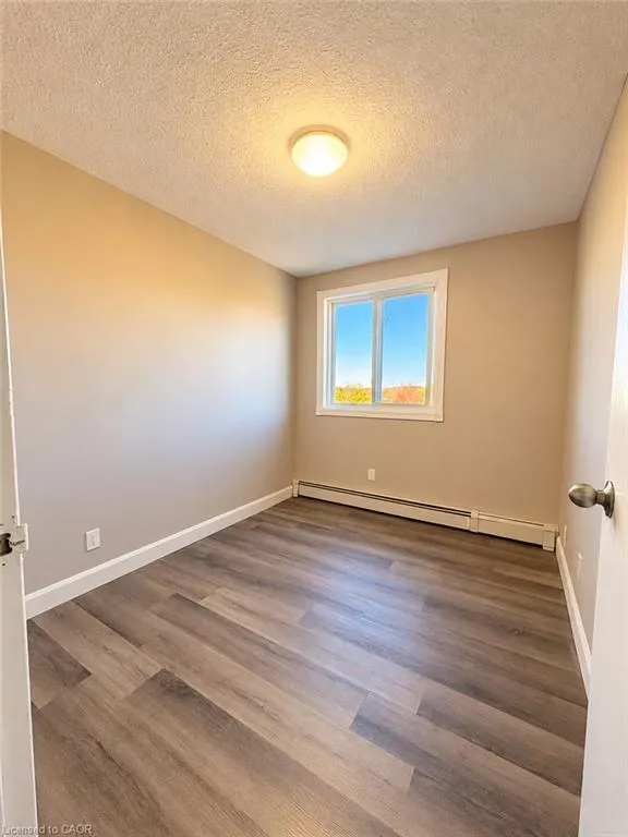 183 Lisgar Avenue #507