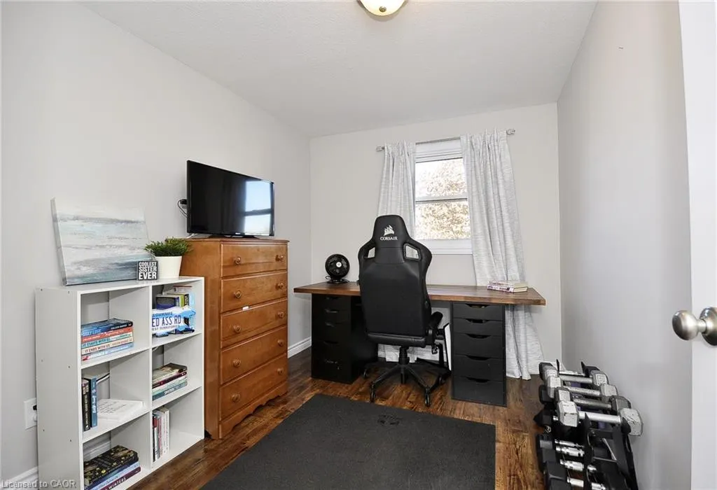 23 Sacha Road