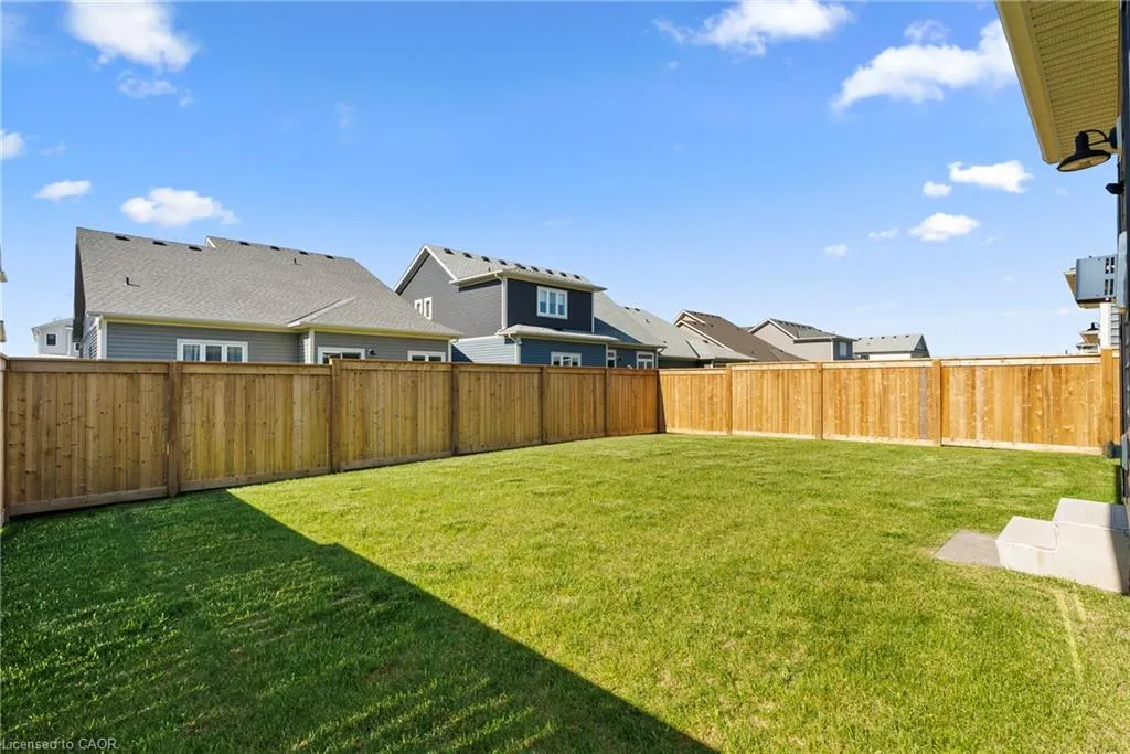26 Beachwalk Crescent