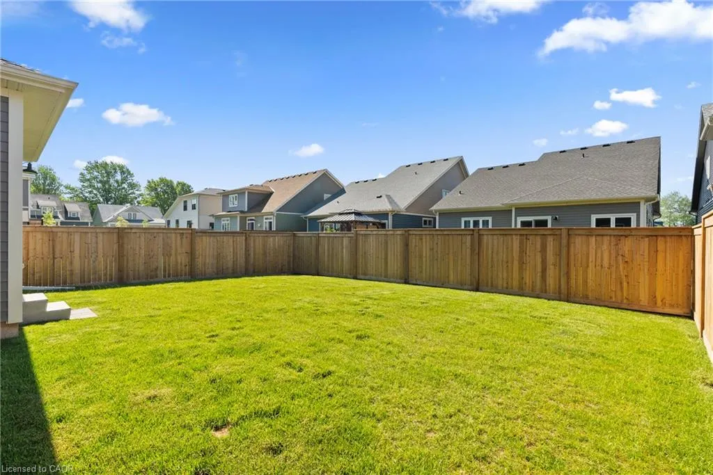 26 Beachwalk Crescent