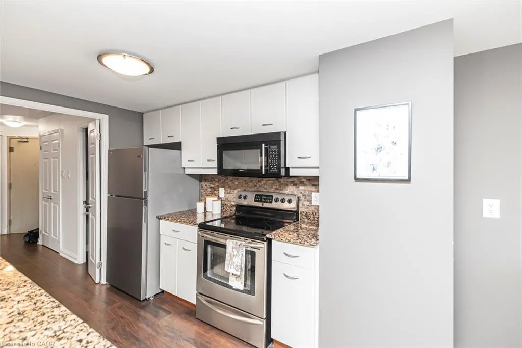 430 Pearl Street #403