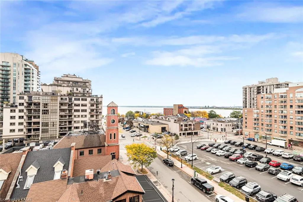 430 Pearl Street #403