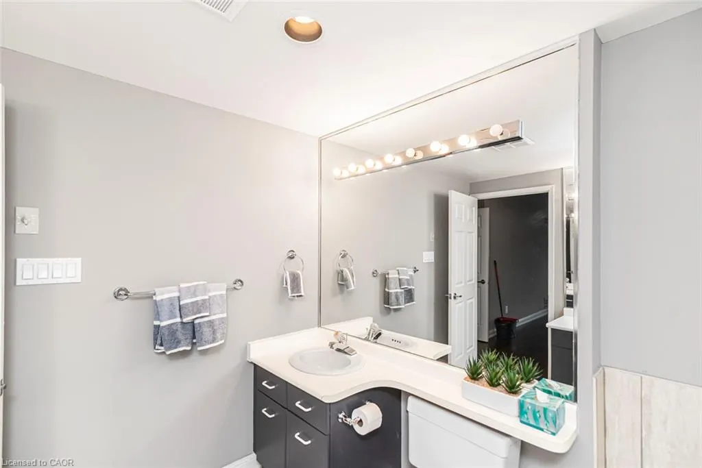 430 Pearl Street #403