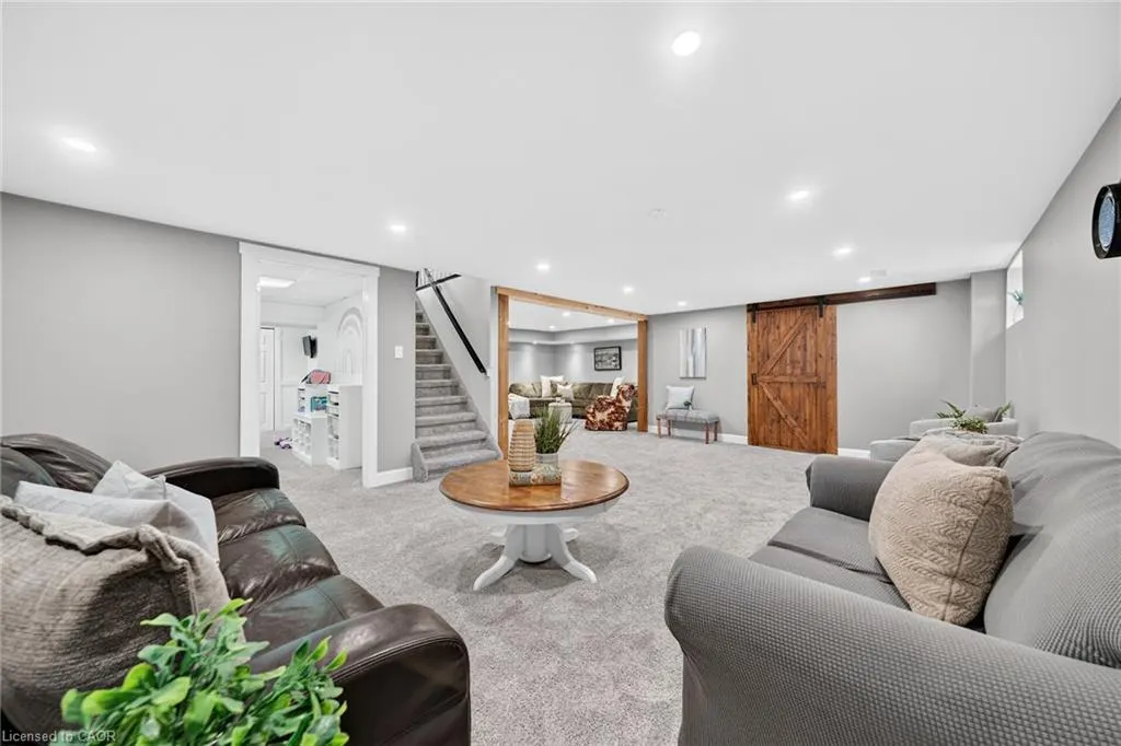 225 Maccrae Drive
