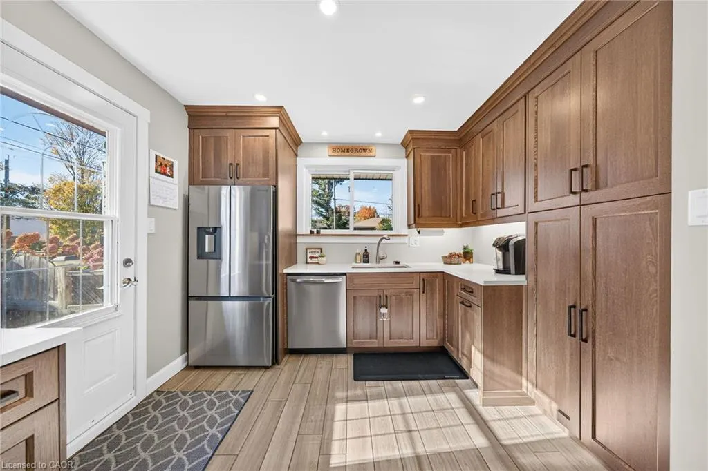 225 Maccrae Drive