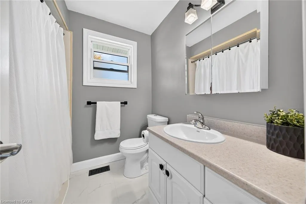 225 Maccrae Drive