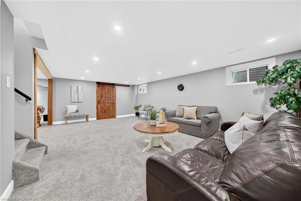 225 Maccrae Drive