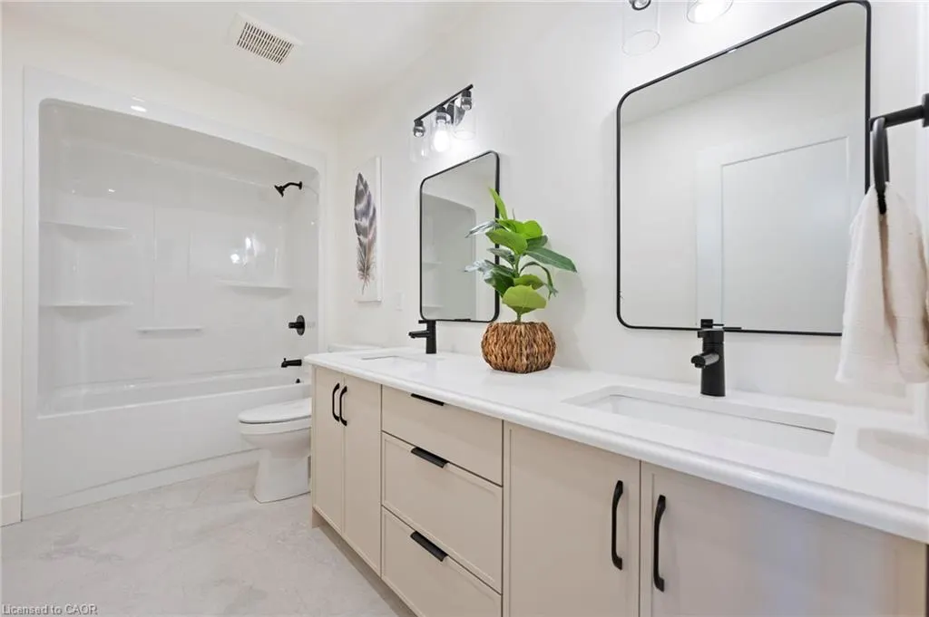 151 Davis Street #4