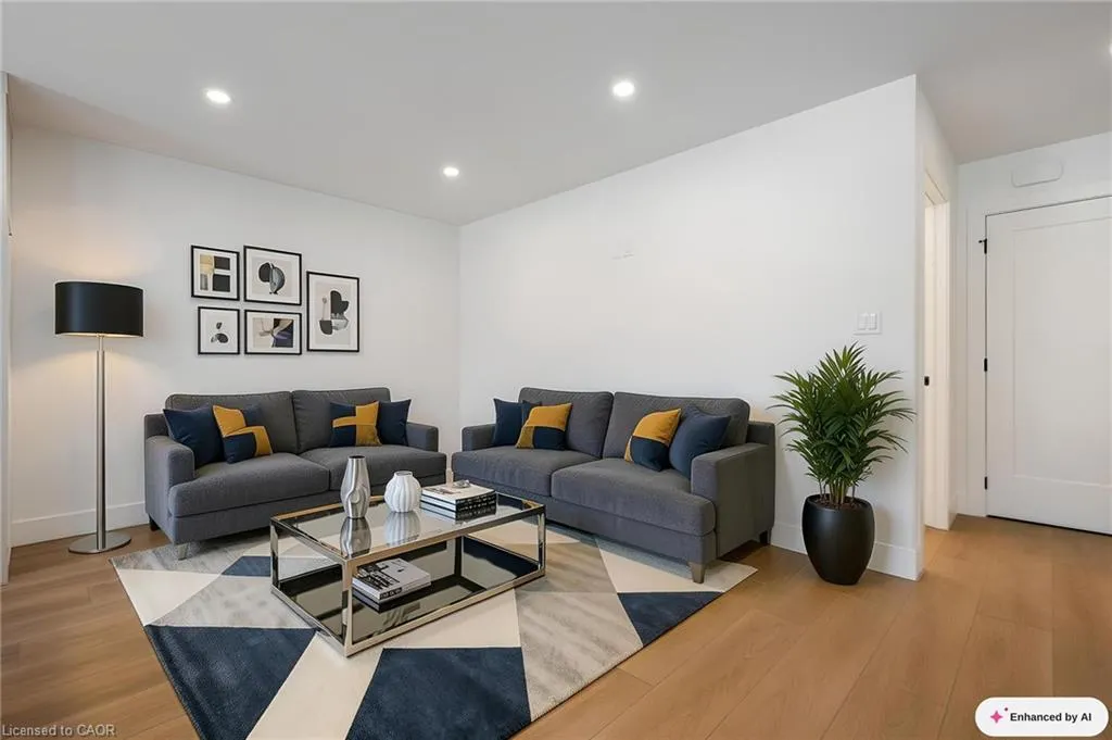 153 Davis Street #3