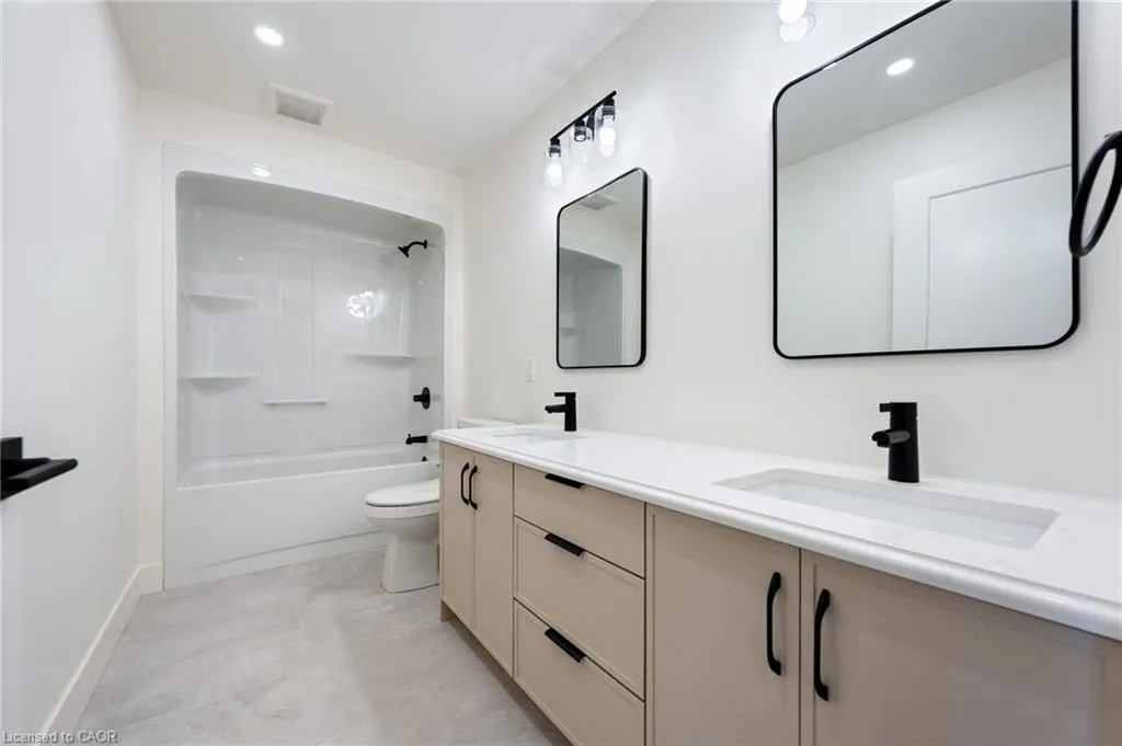 153 Davis Street #3