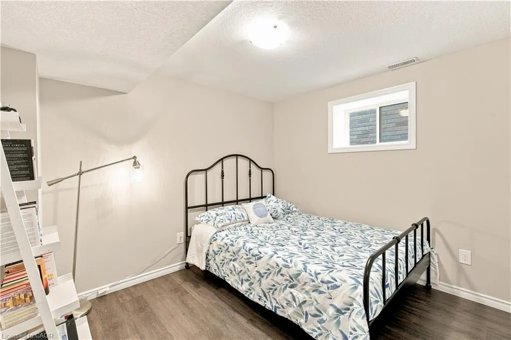 558 Starwood Drive