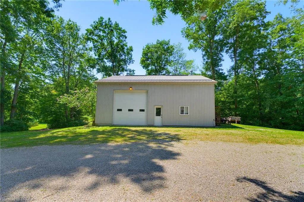 301 Governors Road E