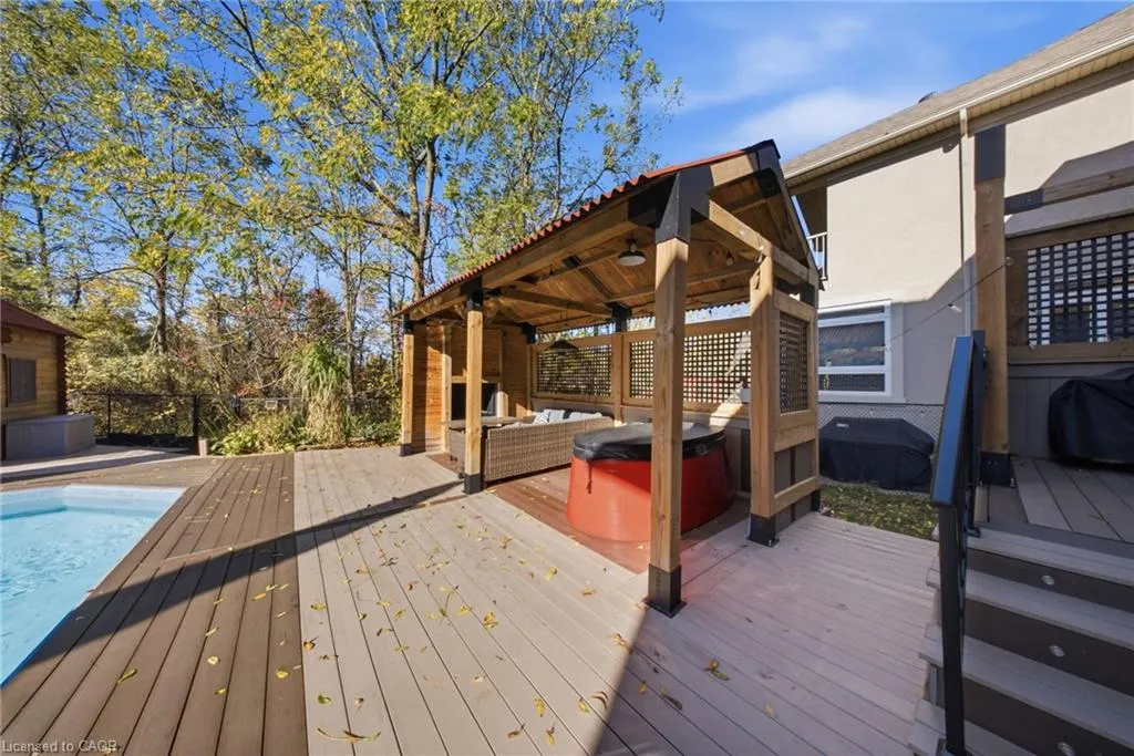 95 Tollgate Drive