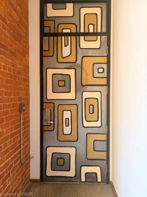 357 Hunter Street W #22