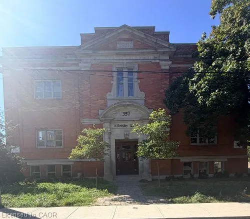 357 Hunter Street W #22