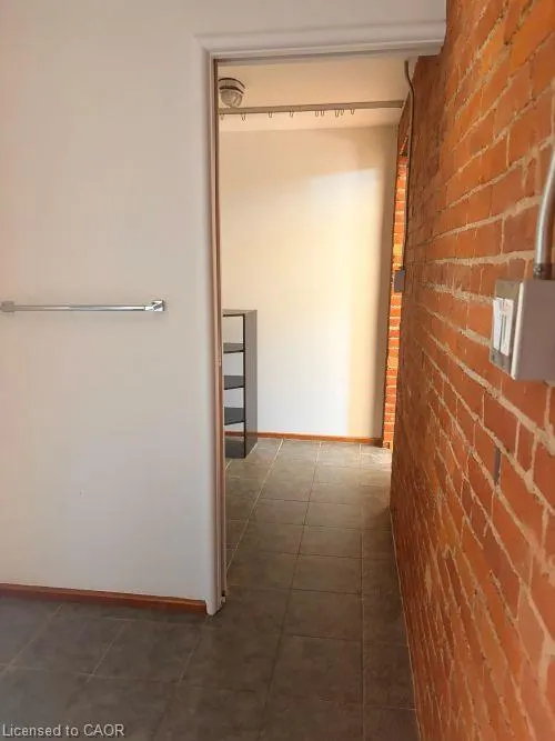 357 Hunter Street W #22