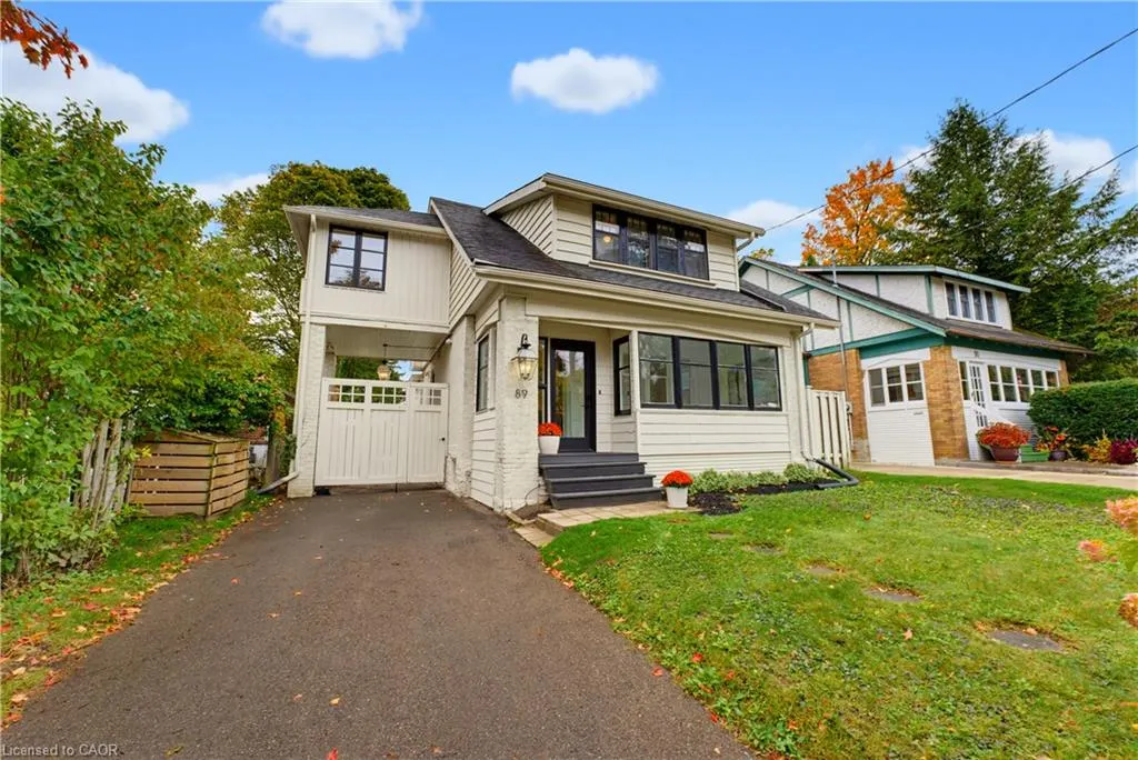89 Allen Street W