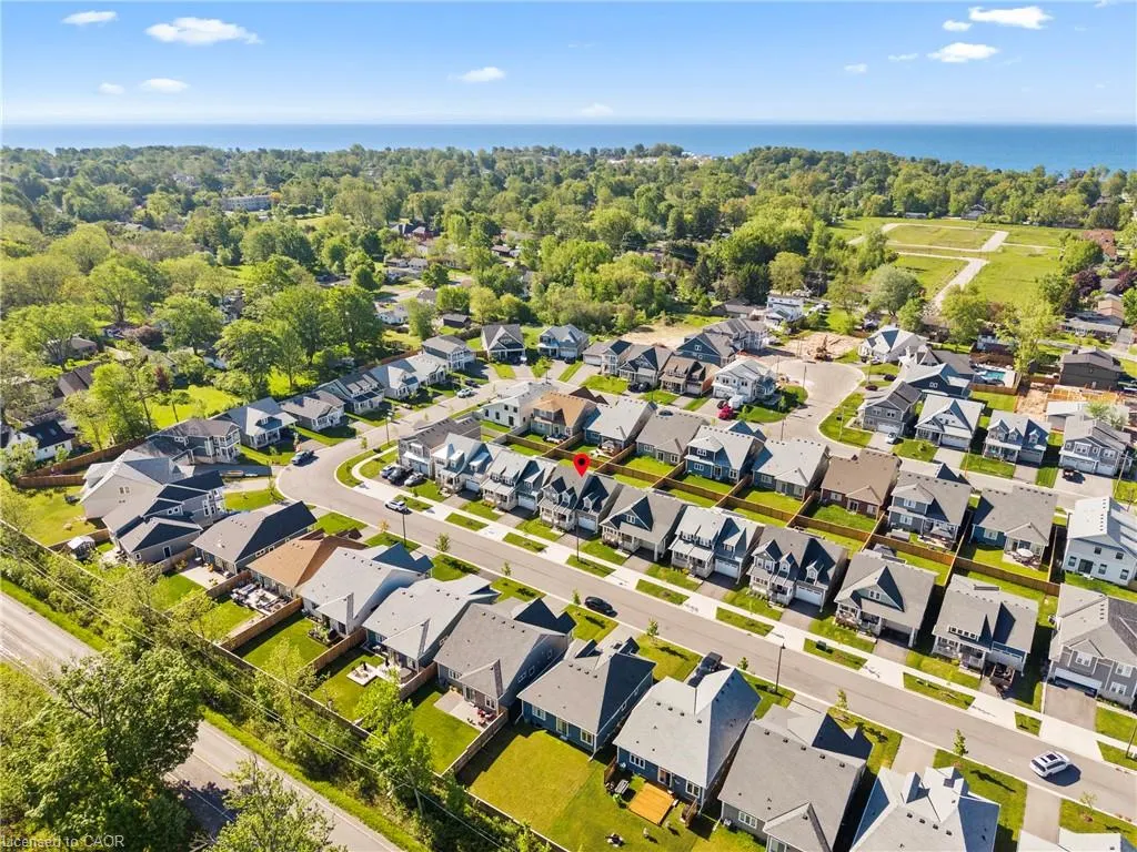 26 Beachwalk Crescent