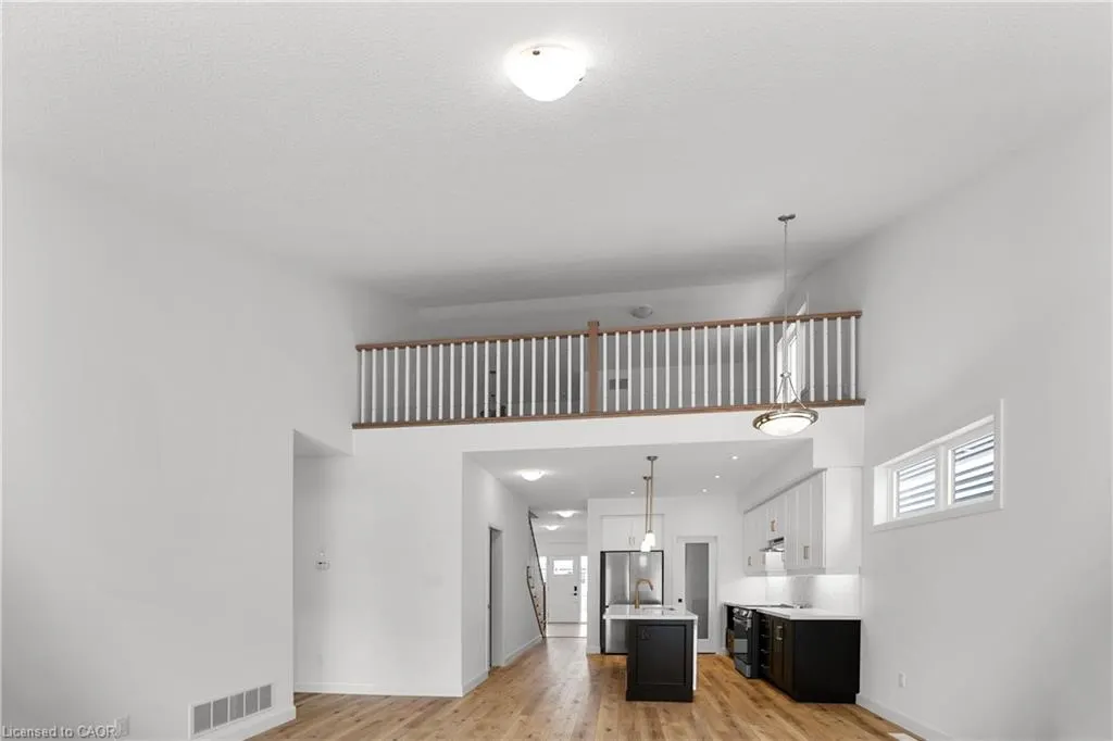 26 Beachwalk Crescent