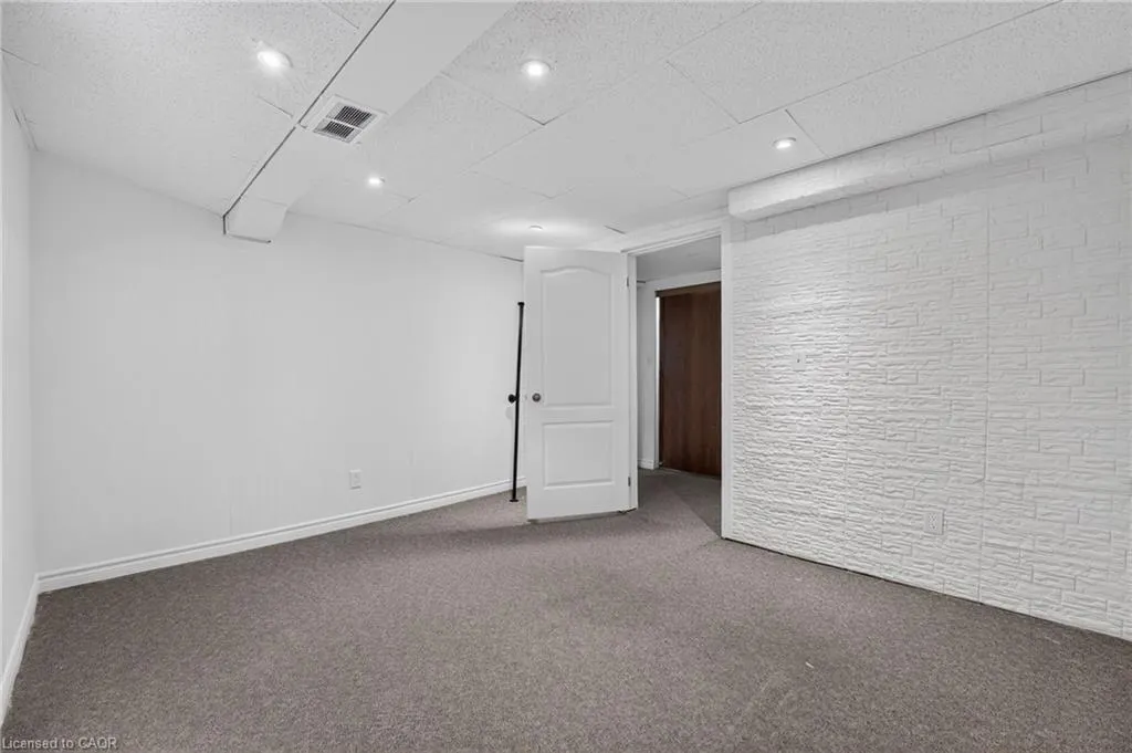 2450 Overton Drive