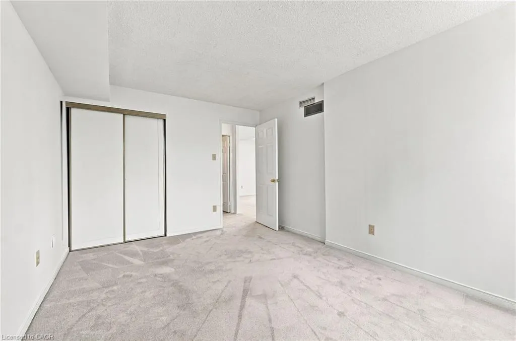 350 Rathburn Road W #808