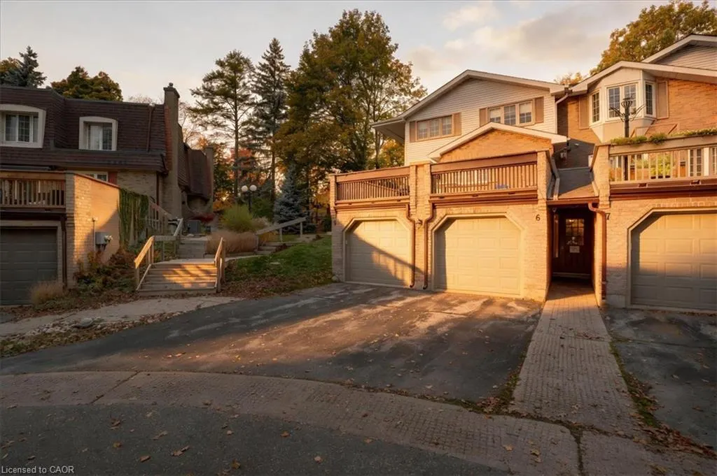 250 Kingswood Drive #6