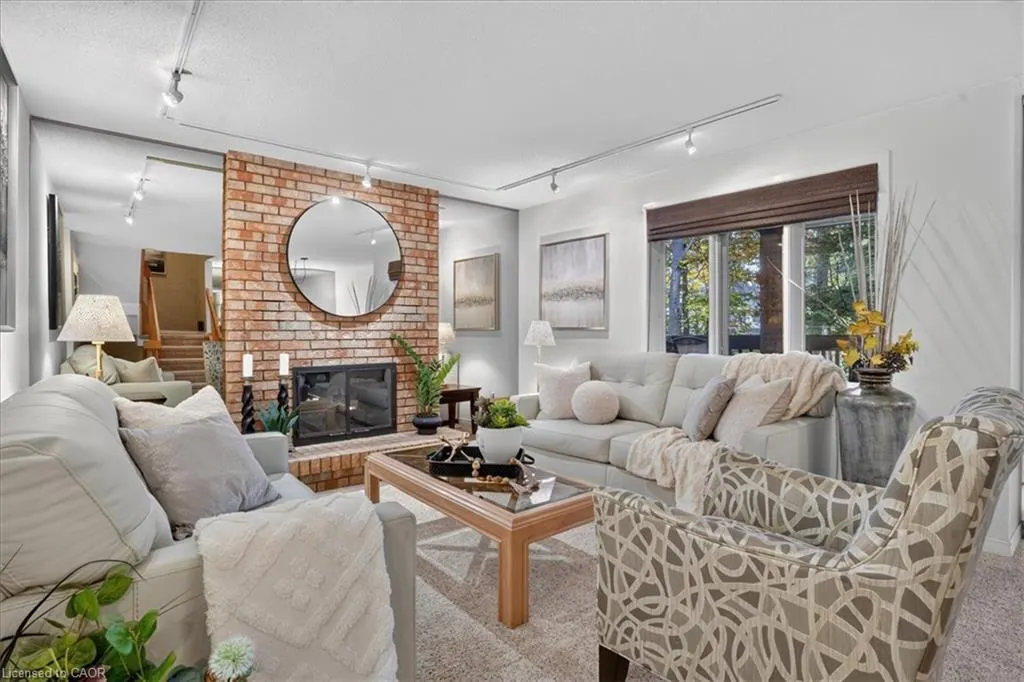 250 Kingswood Drive #6
