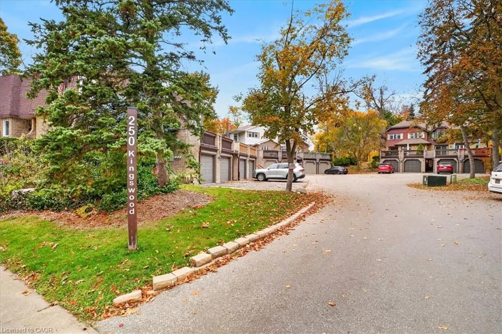 250 Kingswood Drive #6
